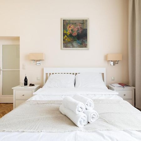 P&O Serviced Apartments Plac Konstytucji Warschau Buitenkant foto