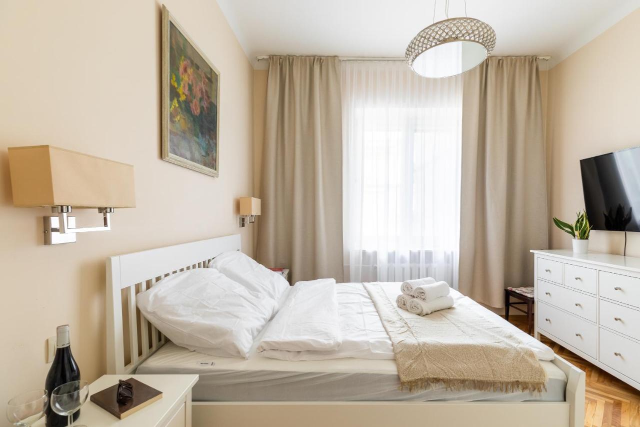 P&O Serviced Apartments Plac Konstytucji Warschau Buitenkant foto